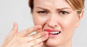 Tổng hợp những cách khắc phục răng ê buốt sau khi bọc sứ hiệu quả
