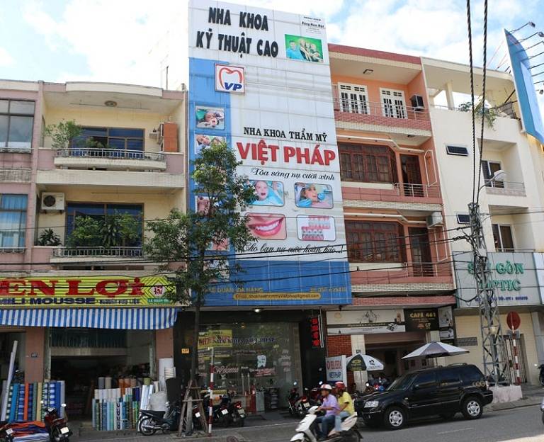Nha khoa Việt Pháp là địa chỉ tẩy trắng răng uy tín tại Đà Nẵng