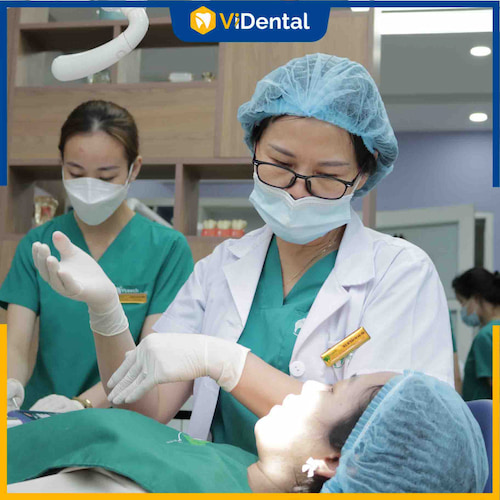 Đội ngũ bác sĩ dày dạn kinh nghiệm tại ViDental